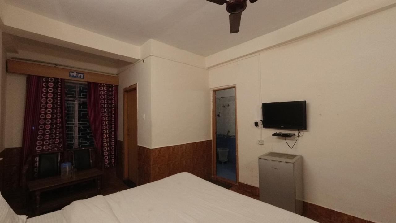 Shingar Hotel Mussoorie Mallroad 외부 사진