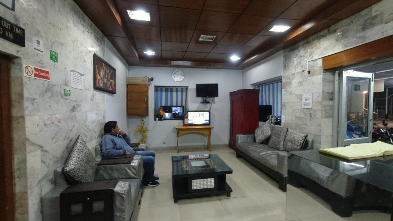 Shingar Hotel Mussoorie Mallroad 외부 사진