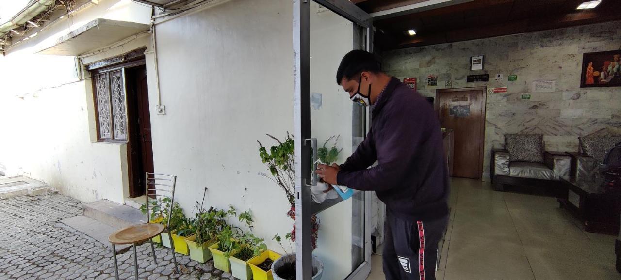 Shingar Hotel Mussoorie Mallroad 외부 사진